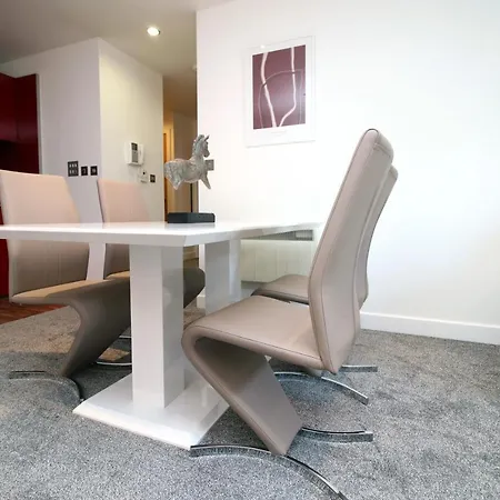 408 Marsh House By Mia Living Stylish Centre 2 Bedroom With Free Parking *